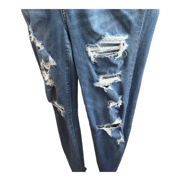 American Eagle Curvy High-Rise Ripped Jegging Jeans Size 2 | Length 27 - Picture 7 of 9